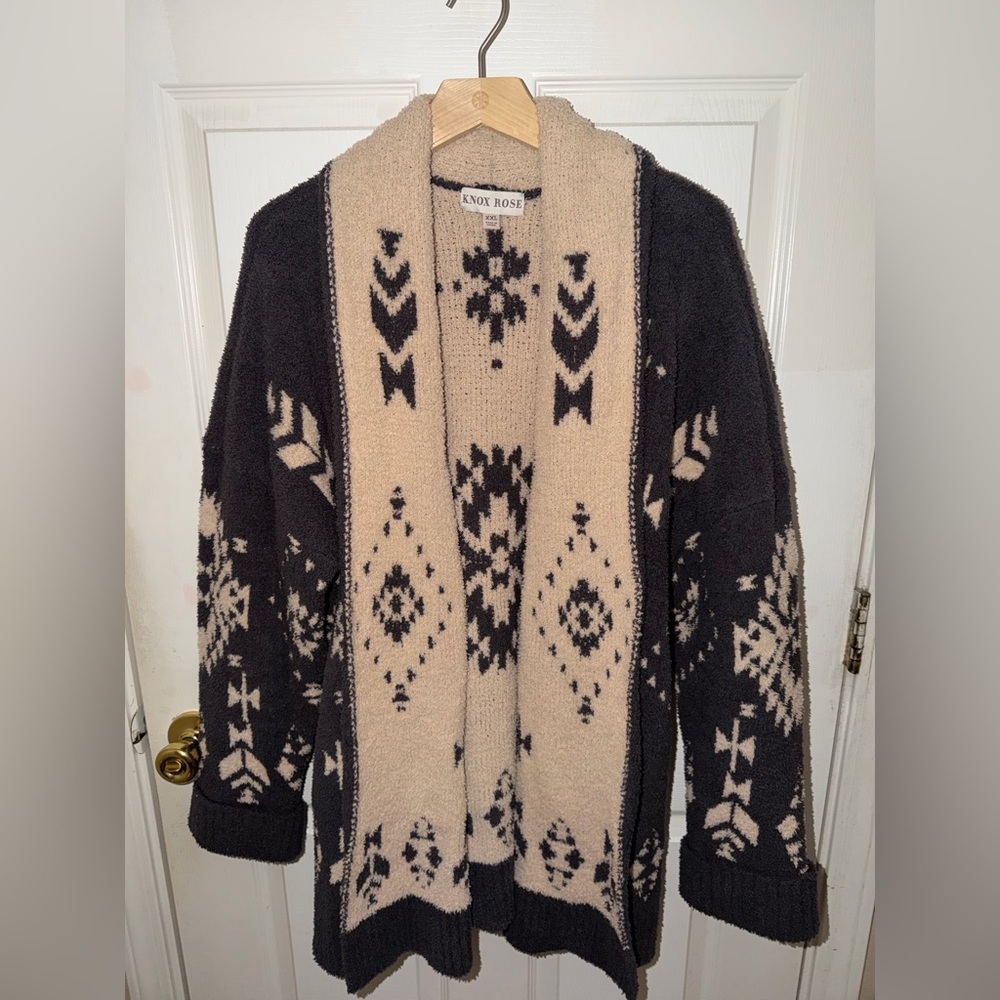 Knox Rose Open Cardigan Grey
Cream Aztec